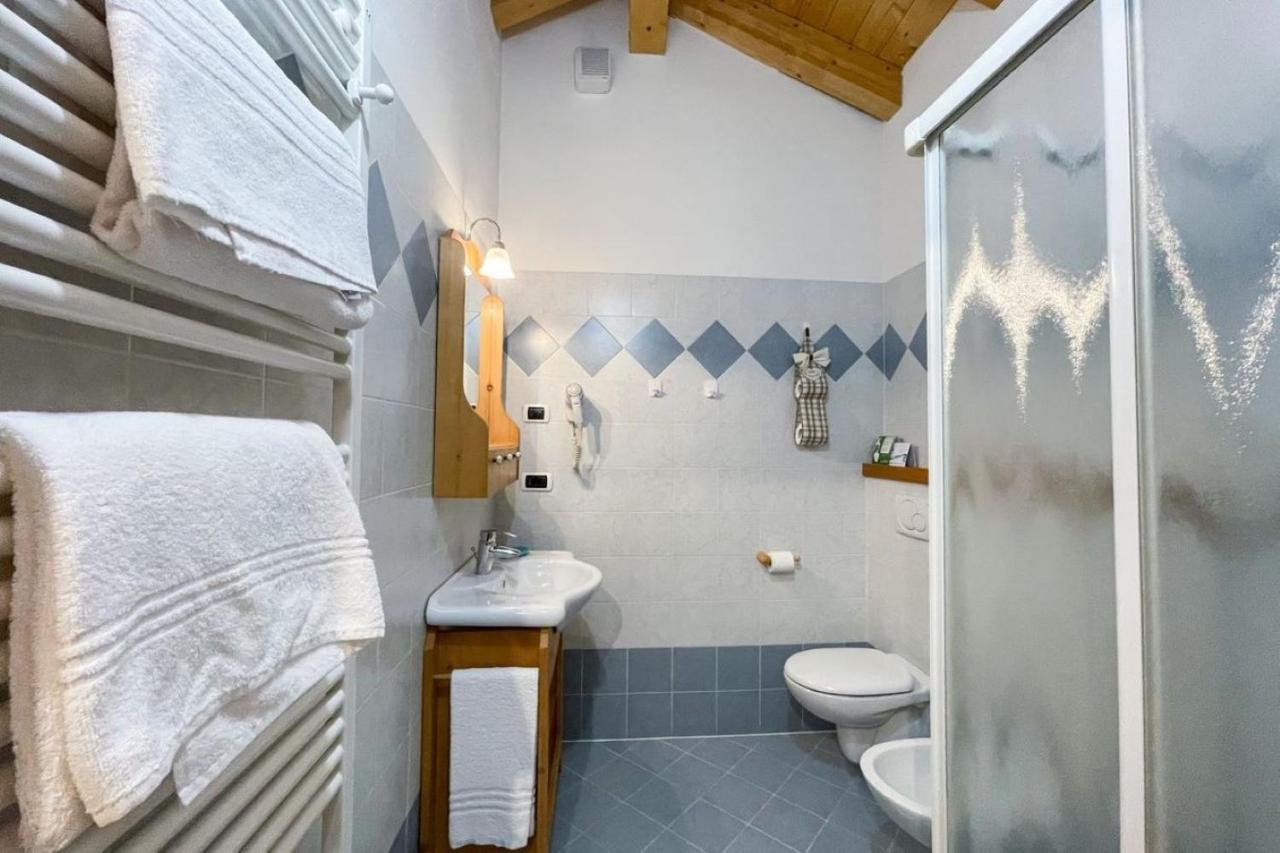 Room & Breakfast Ca Mea Dina Bezzecca Exterior foto